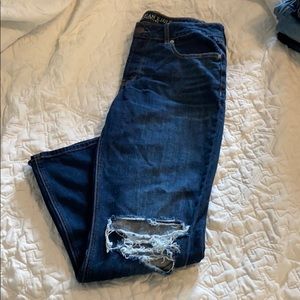 American Eagle Destroyed Tomgirl Jeans Sz 10